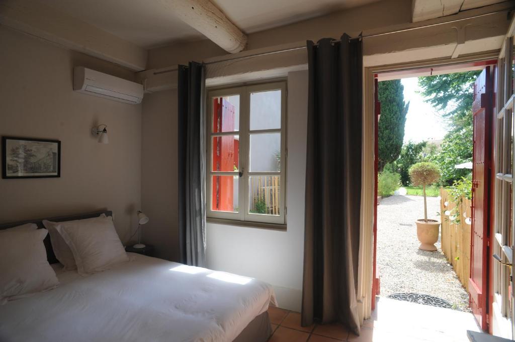 Les Chambres D'Andrea Marseillan  Εξωτερικό φωτογραφία